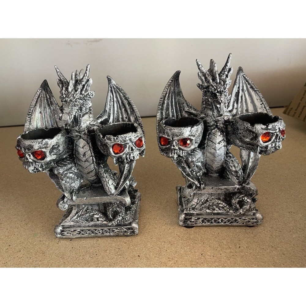 2 Dragon Skulls Candle Holder Gothic Statue Tealight Candelabra Halloween Decor